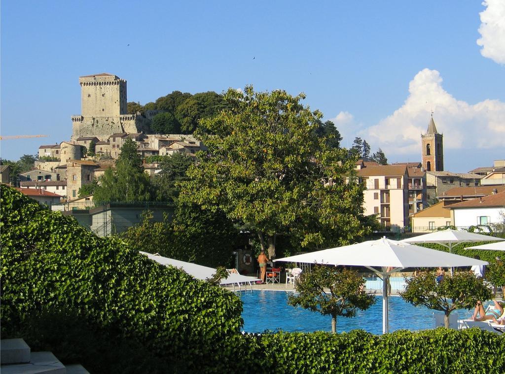 Parco Delle Piscine Hotel Sarteano Exterior photo
